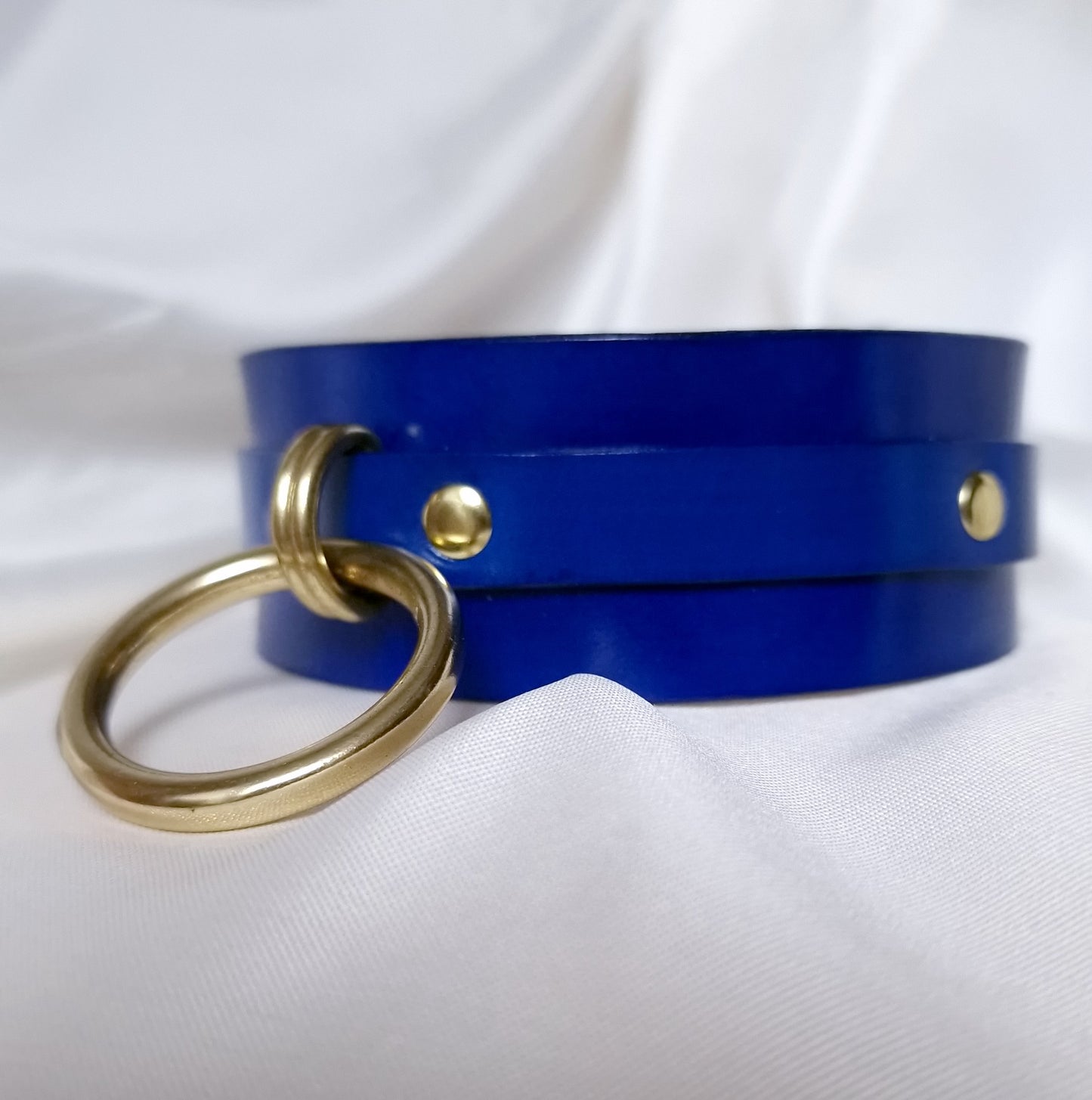 Ellipse Choker