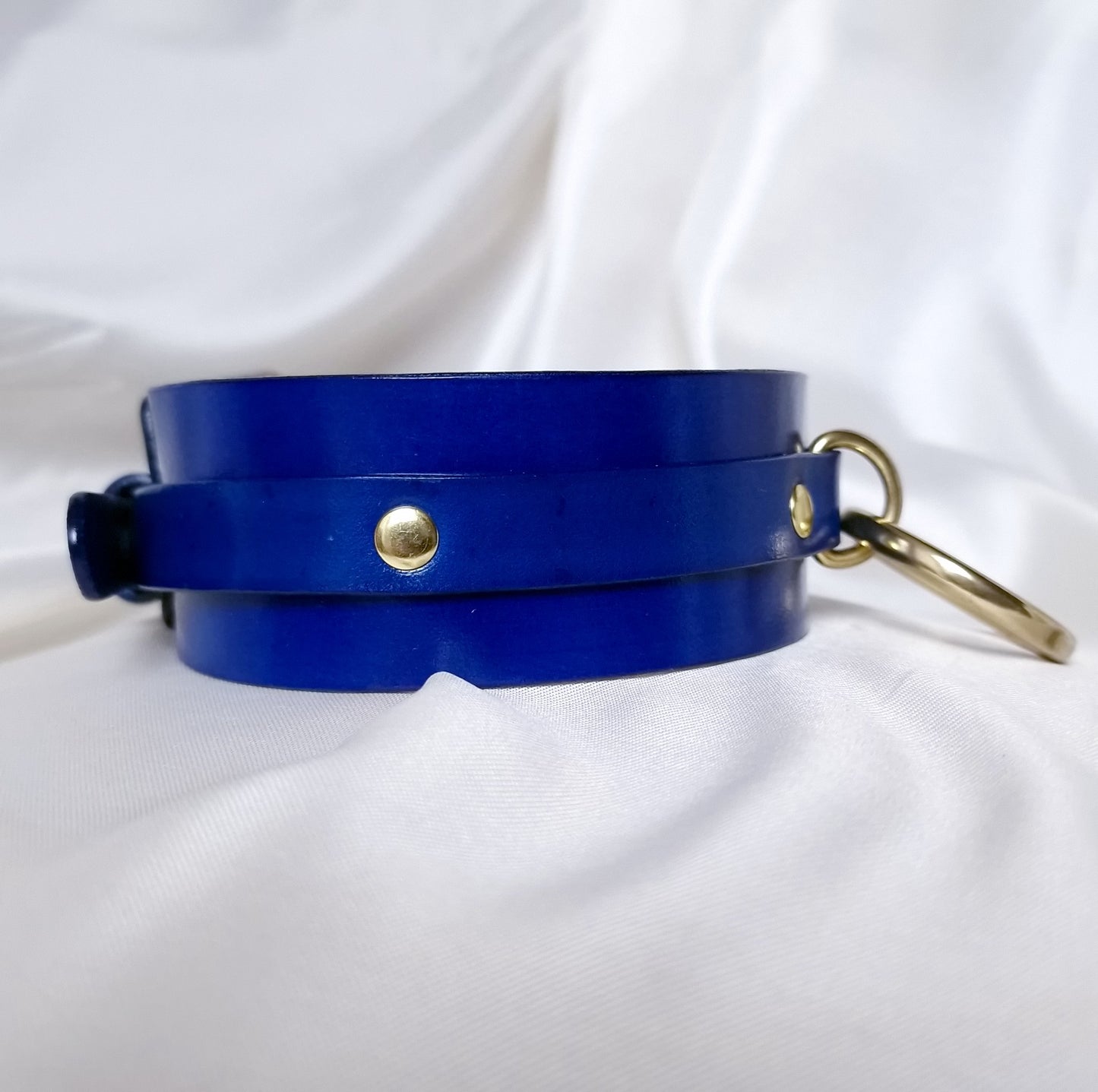 Ellipse Choker