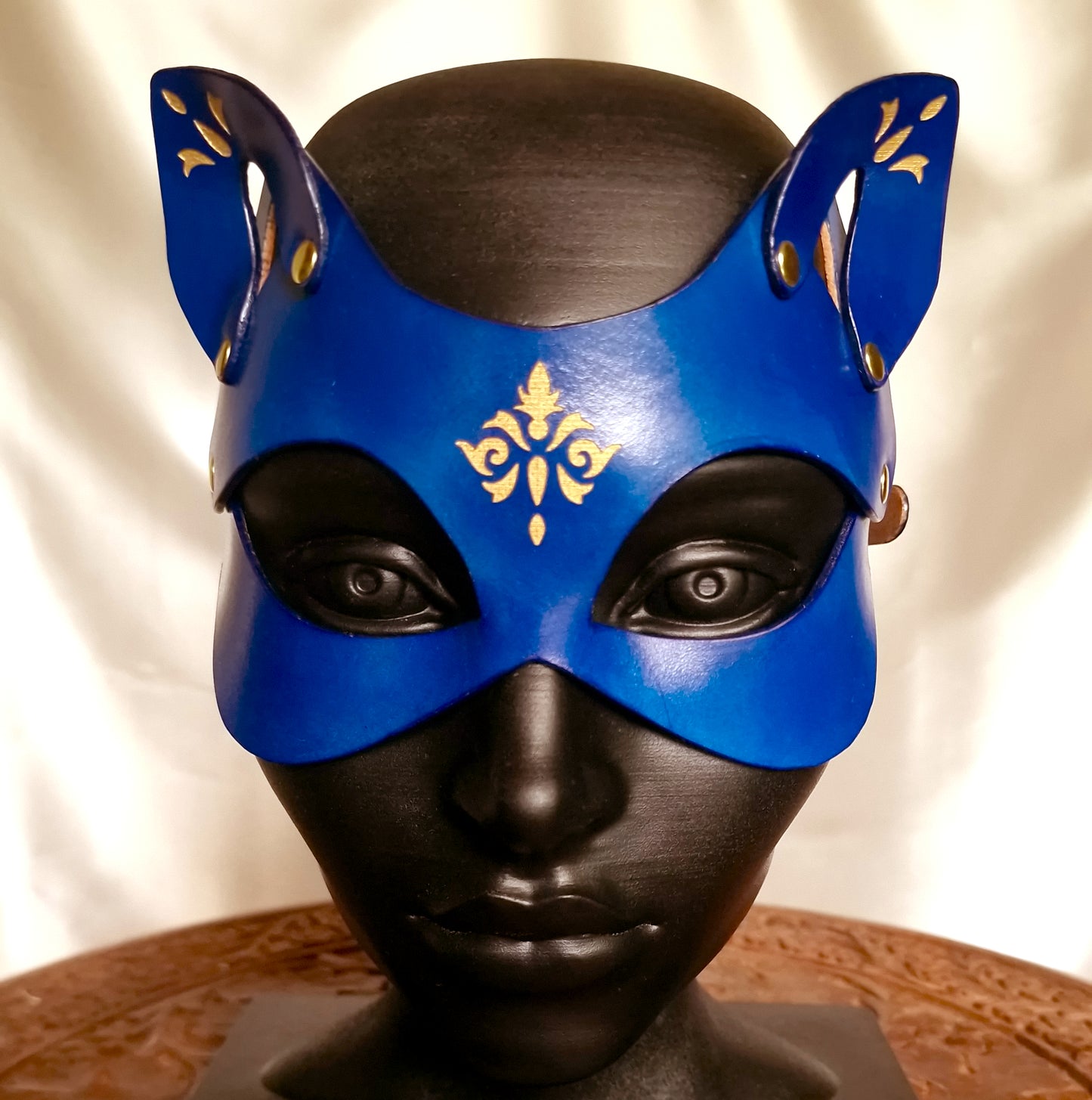 Ornamental cat mask with rococo golden filigree, sculpted to face for Femdom.