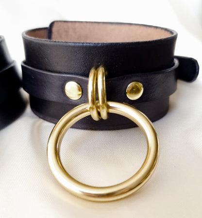 Ellipse Cuffs Set Black