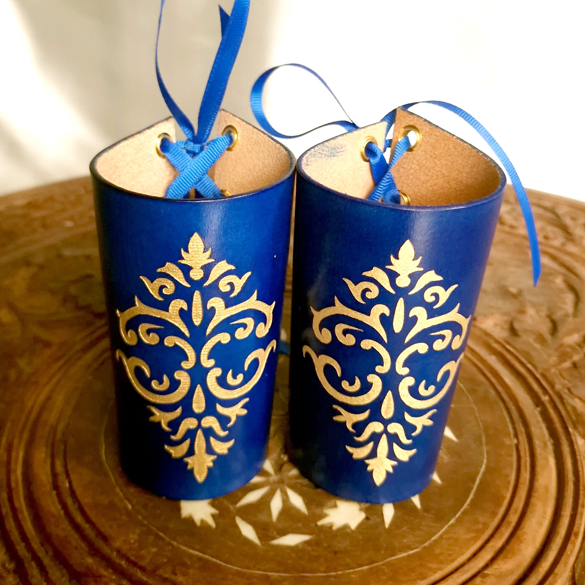 High-end domina leather cuffs with refined finish.